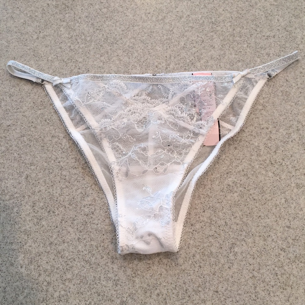 Victoria’s Secret White Low-Rose String Bikini